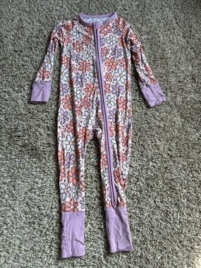 Dream Big Little Co Floral Bamboo Zippy.